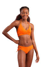Załaduj obraz do przeglądarki galerii, Model Front: Rio De Sol Ensemble Set Dots-Orange Kate Madrid