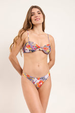 Załaduj obraz do przeglądarki galerii, Image 07: Rio De Sol Ensemble Set Garden-Flower Bandeau-Joy Essential