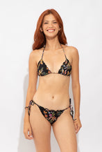 Załaduj obraz do przeglądarki galerii, Model Front: Rio De Sol Haut Top Flora Frufru