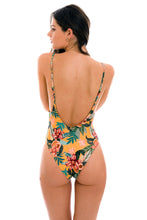 Załaduj obraz do przeglądarki galerii, Model Back: Rio De Sol Une Pièce Lis Hype