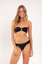Załaduj obraz do przeglądarki galerii, Model Front: Rio De Sol Ensemble Set Malibu-Black Mavi Baobi