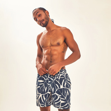 Załaduj obraz do przeglądarki galerii, Gallery: Uv Line Bermuda / Short Pour Homme Shorts Costela Aco Upf50+