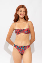 Załaduj obraz do przeglądarki galerii, Model Front: Rio De Sol Bas Bottom Coral-Feline Nice-Fio
