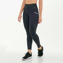 Załaduj obraz do przeglądarki galerii, Model Front: Alto Giro Fitness Bas Legging Hyper Com Laser Lateral Preto