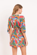 Załaduj obraz do przeglądarki galerii, Model Back: Rio De Sol Mini Dress Jungle Mini Dress