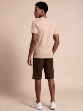 Załaduj obraz do przeglądarki galerii, Model Back: Uv Line T-Shirt Pour Homme T-Shirt New Fit Masc Sand Upf50+
