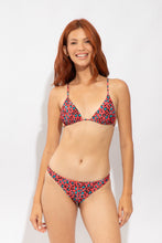 Załaduj obraz do przeglądarki galerii, Model Front: Rio De Sol Haut Top Coral-Feline Lia