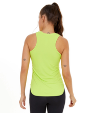 Załaduj obraz do przeglądarki galerii, Model Back: Alto Giro Fitness Haut Regata Skin Fit Alongada Gola V Verde Acidlime