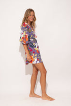 Załaduj obraz do przeglądarki galerii, Image 03: Rio De Sol Mini Dress Garden-Flower Mini Dress