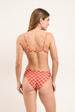 Załaduj obraz do przeglądarki galerii, Model Back: Rio De Sol Haut Top Floral-Scales Tri-Fixo