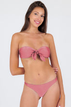 Załaduj obraz do przeglądarki galerii, Gallery: Rio De Sol Ensemble Set Shimmer-Confetti Bandeau-Knot Nice-Fio
