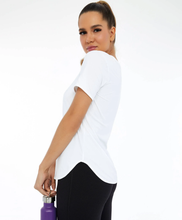 Załaduj obraz do przeglądarki galerii, Model Back: Alto Giro Fitness Haut T-Shirt Skin Fit Inspiracional Branco Optico