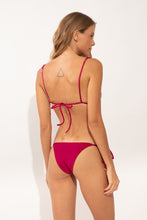 Załaduj obraz do przeglądarki galerii, Model Back: Rio De Sol Bas Bottom Shimmer-Desejo Ibiza-Comfy-Gold
