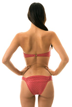 Załaduj obraz do przeglądarki galerii, Model Back: Rio De Sol Bas Bottom Kiwanda Madras Band Comfort