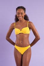 Załaduj obraz do przeglądarki galerii, Image 11: Rio De Sol Ensemble Set Malibu-Yellow Balconet Essential-Comfy