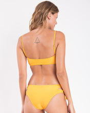 Załaduj obraz do przeglądarki galerii, Image 05: Rio De Sol Ensemble Set Solar Bandeau-Reto Madrid
