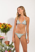 Załaduj obraz do przeglądarki galerii, Model Front: Rio De Sol Ensemble Set Tiny-Garden Frufru-Comfy