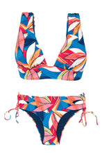 Załaduj obraz do przeglądarki galerii, Product Front: Rio De Sol Ensemble Set Maui Halter-Cos Madrid