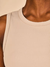 Załaduj obraz do przeglądarki galerii, Image 03: Uv Line Fitness Haut Regata Fem Ribbed Sand Upf50+