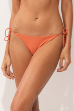 Załaduj obraz do przeglądarki galerii, Gallery: Rio De Sol Bas Bottom Sand-Argila Lacinho