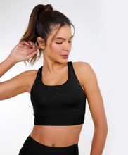 Załaduj obraz do przeglądarki galerii, Model Front: Alto Giro Fitness Haut Top Hyper Nadador Com Frisos Preto