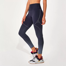 Załaduj obraz do przeglądarki galerii, Image 02: Alto Giro Fitness Bas Legging Hyper Ag Graphic Degrade Preto