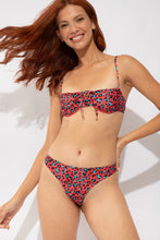 Załaduj obraz do przeglądarki galerii, Image 05: Rio De Sol Bas Bottom Coral-Feline Nice-Fio