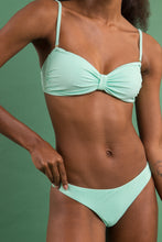 Załaduj obraz do przeglądarki galerii, Image 08: Rio De Sol Haut Top Malibu-Menta Bandeau-Duo