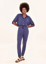 Załaduj obraz do przeglądarki galerii, Model Front: Uv Line Pantalon De Plage Pants Fem Basic Navy Blue Upf50+
