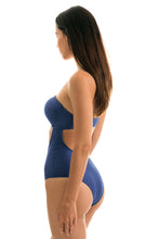 Załaduj obraz do przeglądarki galerii, Image 03: Rio De Sol Une Pièce Body Kiwanda Denim Rio