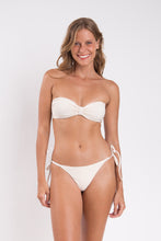 Załaduj obraz do przeglądarki galerii, Model Front: Rio De Sol Bas Bottom Malibu-Natural Cheeky-Micro