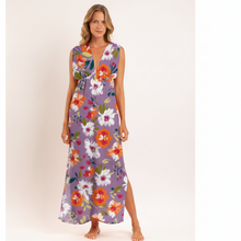 Załaduj obraz do przeglądarki galerii, Model Front: Rio De Sol Vêtement De Plage Garden-Flower Long Dress Soleil
