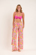 Załaduj obraz do przeglądarki galerii, Model Front: Rio De Sol Pantalon De Plage Lyla Pants Knot