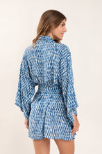 Załaduj obraz do przeglądarki galerii, Model Back: Rio De Sol Robe De Plage Chuva Kimono