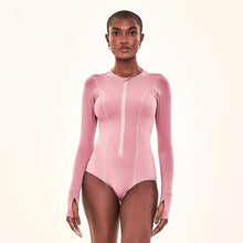 Załaduj obraz do przeglądarki galerii, Image 05: Uv Line Une Pièce Swimsuit Macae Malva Upf50+