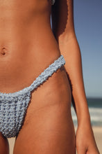 Załaduj obraz do przeglądarki galerii, Image 13: Rio De Sol Bas Bottom Drift-Cianita Eden