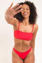 Załaduj obraz do przeglądarki galerii, Image 10: Rio De Sol Haut Top Rouge Bandeau-Reto