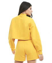 Załaduj obraz do przeglądarki galerii, Model Back: Alto Giro Fitness Haut Cropped M3Cbs Gola Alta Amarelo Amber