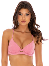 Załaduj obraz do przeglądarki galerii, Model Front: Luli Fama Haut Top Peek A Boo Blush River Dance