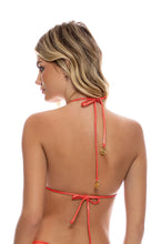 Załaduj obraz do przeglądarki galerii, Model Back: Luli Fama Haut Top Wavy Babes Just Want Sun Amber