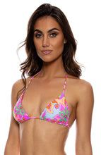 Załaduj obraz do przeglądarki galerii, Image 05: Luli Fama Haut Top Wavy Ruched Reversible Vivi Il Momento