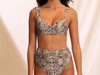 Załaduj i odtwarzaj film w przeglądarce Gallery, Video: Maaji Haut Top Bailey Joile Python