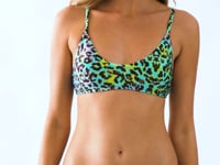 Załaduj i odtwarzaj film w przeglądarce Gallery, Video: Rio De Sol Haut Top Morumbi Bralette