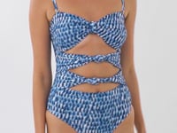 Załaduj i odtwarzaj film w przeglądarce Gallery, Video: Rio De Sol Une Pièce Chuva Stella