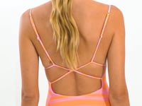 Załaduj i odtwarzaj film w przeglądarce Gallery, Video: Rio De Sol Une Pièce Solea Attaya