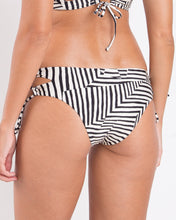 Załaduj obraz do przeglądarki galerii, Image 05: Rio De Sol Bas Bottom Collage Madrid