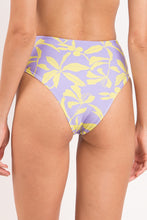 Załaduj obraz do przeglądarki galerii, Image 07: Rio De Sol Bas Bottom Glow Hotpants
