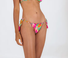 Załaduj obraz do przeglądarki galerii, Gallery: Rio De Sol Bas Bottom Green-Bloom Frufru-Fio