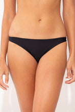 Załaduj obraz do przeglądarki galerii, Gallery: Rio De Sol Bas Bottom Lava Oahu