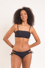 Załaduj obraz do przeglądarki galerii, Model Front: Rio De Sol Bas Bottom Nero Madrid